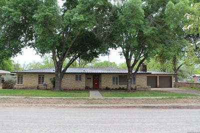 /international/us/803-cherry-uvalde-tx-110107197372/