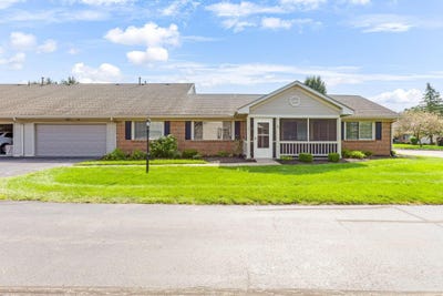 /international/us/735-windsor-lane-heath-oh-110101397256/