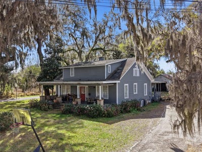 /international/us/420-pine-street-crescent-city-fl-110120124380/