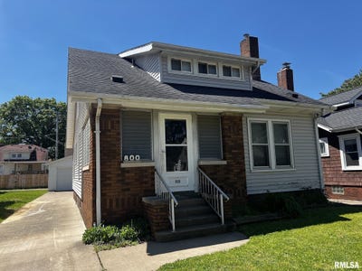 /international/us/800-w-meadows-place-peoria-il-110108496713/