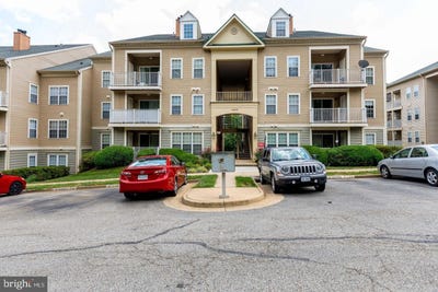 /international/us/1043-gardenview-loop-woodbridge-va-110107776150/