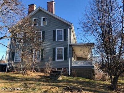 /international/us/5-pleasant-valley-road-holmdel-nj-110109351260/