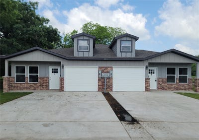 /international/us/3200-king-street-greenville-tx-110107379754/