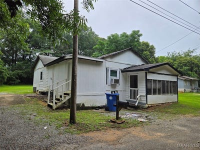 /international/us/218-long-street-prattville-al-110100614574/