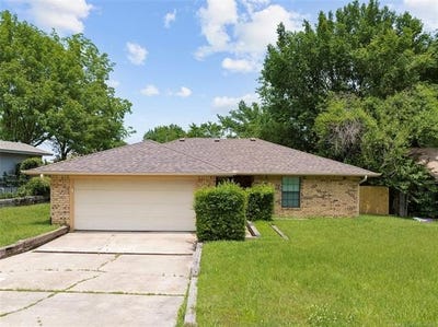 /international/us/2408-arlington-boulevard-ada-ok-110100683536/