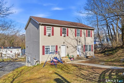 /international/us/18-division-street-norwich-ct-110106844669/