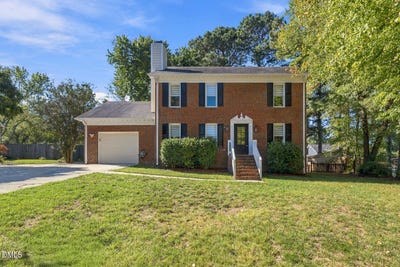 /international/us/105-pinewood-drive-apex-nc-110120420690/