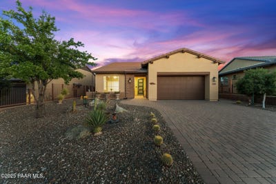 /international/us/3355-rising-sun-wickenburg-az-110101076537/