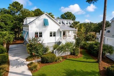 /international/us/227-palmetto-mount-pleasant-sc-110109196860/