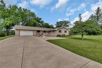 /international/us/1341-75th-avenue-ne-sauk-rapids-mn-110100267723/