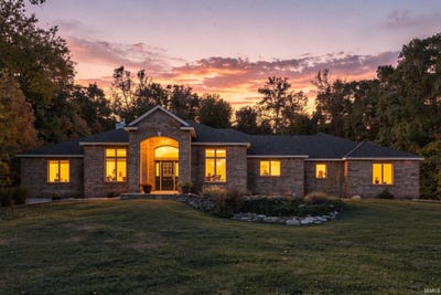 /international/us/3420-w-cook-road-fort-wayne-in-110120556970/