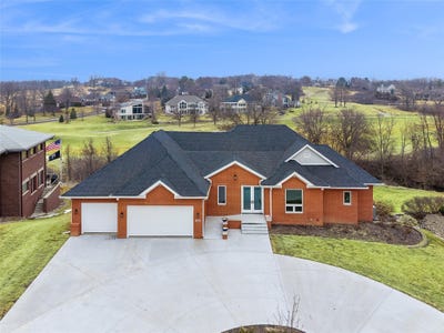 /international/us/1863-glen-oaks-drive-west-des-moines-ia-110105886915/