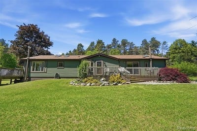 /international/us/3167-roods-lake-road-mayfield-twp-mi-110108909830/