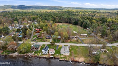 /international/us/1380-county-highway-110-broadalbin-ny-110108120129/