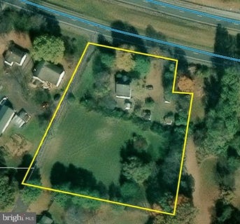 /international/us/8060-james-monroe-highway-culpeper-va-110100357447/