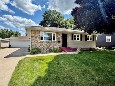 /international/us/2607-20th-ave-n-fort-dodge-ia-110109069409/
