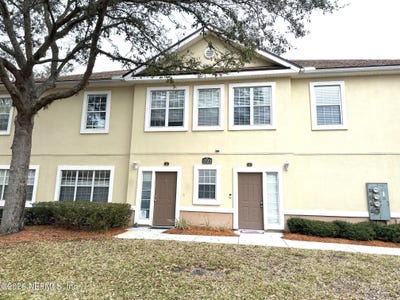 /international/us/1723-forest-lake-circle-jacksonville-fl-110108962983/