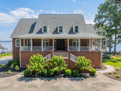 /international/us/2370-anns-loop-liberty-hill-sc-110110334122/