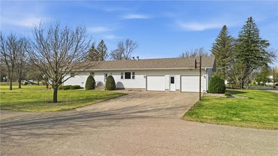 /international/us/6-3rd-street-easton-mn-110106717330/