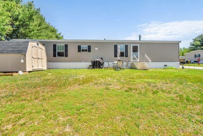 /international/us/21-purington-avenue-mechanic-falls-me-110108506311/
