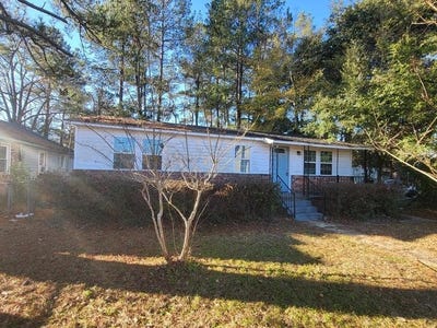 /international/us/706-saint-john-street-kingstree-sc-110096915911/
