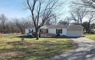 /international/us/2015-frazier-avenue-galena-ks-110106441979/