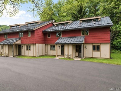 /international/us/41-alpine-ellicottville-ny-110108803172/