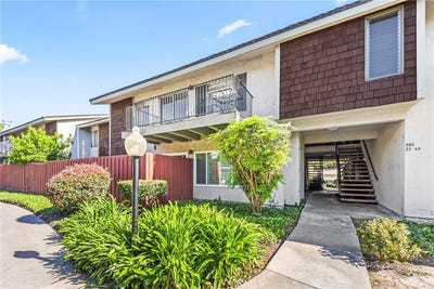 /international/us/985-s-idaho-street-la-habra-ca-110108192038/