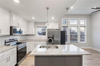 /international/us/2312-ne-72nd-street-kansas-city-mo-110108569169/