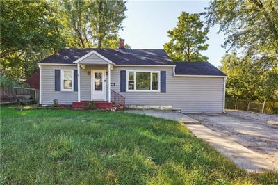 /international/us/413-e-black-diamond-street-richmond-mo-110120486197/