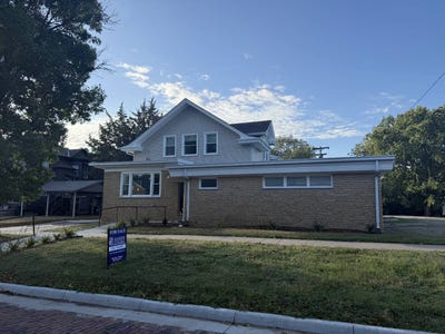 /international/us/311-w-main-beloit-ks-110103438778/