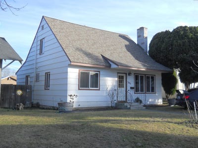 /international/us/303-avenue-g-grandview-wa-110105527978/