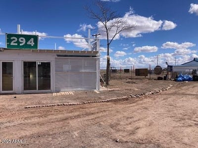 /international/us/7618-riverside-avenue-sun-valley-az-110097341751/