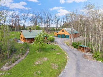 /international/us/284-sprakers-road-esperance-ny-110108358633/