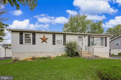 /international/us/27-maywood-avenue-reading-pa-110108879105/