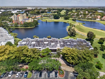 /international/us/16325-golf-club-road-weston-fl-110107345084/