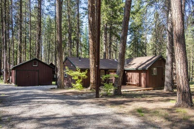 /international/us/13135-sw-tract-c-lane-camp-sherman-or-110100531736/