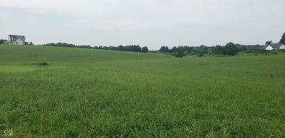 /international/us/5000-w-blk-county-road-200-n-brownstown-in-110100973888/
