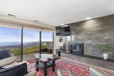 /international/us/1509-cliffs-condos-wintergreen-resort-va-110120651268/