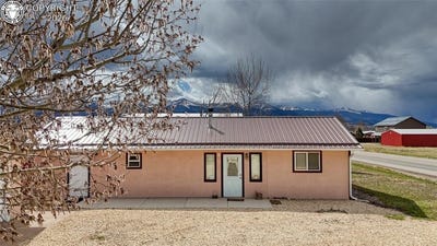 /international/us/426-e-main-street-silver-cliff-co-110107209927/