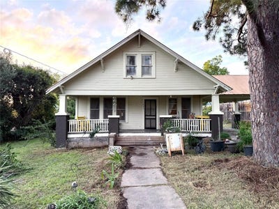 /international/us/935-east-upper-line-st-la-grange-tx-110100449890/