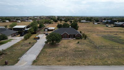 /international/us/11990-hill-country-circle-ponder-tx-110120058784/