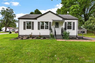 /international/us/10732-saint-francis-lane-st-ann-mo-110107693318/
