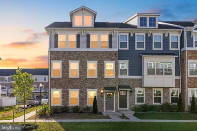 /international/us/4118-hatley-place-white-plains-md-110109168820/