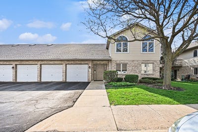 /international/us/157-saenz-lane-joliet-il-110107408358/