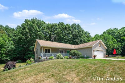 /international/us/3455-northkent-pine-drive-kent-city-mi-110109303347/