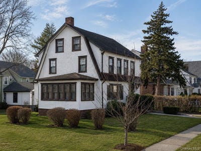 /international/us/330-e-devonia-avenue-mount-vernon-ny-110109669644/