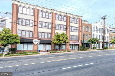 /international/us/5610-baltimore-avenue-hyattsville-md-110109985994/
