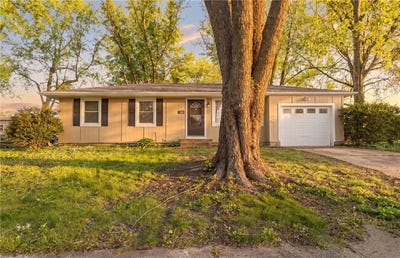 /international/us/803-nw-n-summit-circle-blue-springs-mo-110107510123/