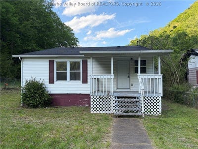 /international/us/2315-whitman-creek-road-whitman-wv-110107841374/